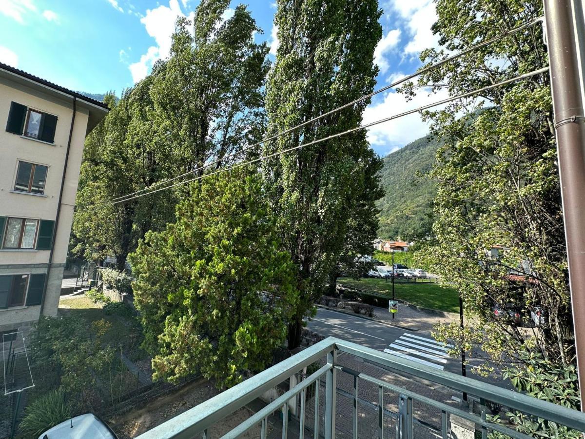 Residenza Basilica Lägenhet Tirano Exteriör bild