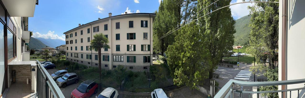 Residenza Basilica Lägenhet Tirano Exteriör bild